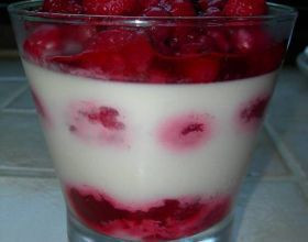Trifle-leger-aux-framboises-par-G-6-k