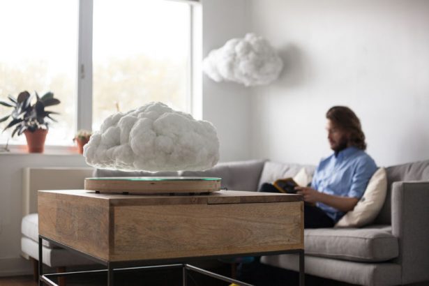 Un-nuage-dans-sa-maison