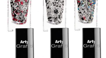 Une manucure graffiti avec Peggy Sage