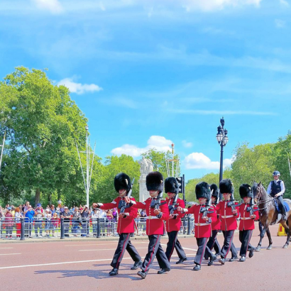 Voyage-a-Londres-3-conseils-pour-bien-profiter-de-la-releve-de-la-garde