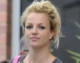 britney-duo-robbie-williams
