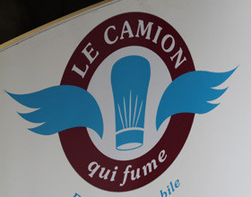 camion-qui-fume-142