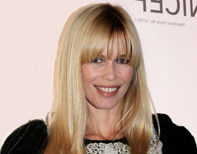 claudia-schiffer-eurostar