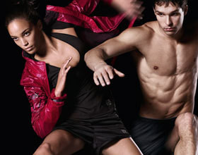 collection-Armani-et-Reebok