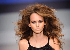 J'ai besoin de vitaminer mes cheveux - %%sitename%%
