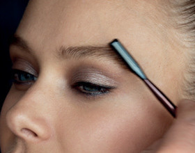 epilation-sourcil