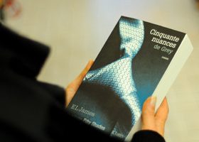 Les premières infos sur l'adaptation ciné de Cinquante nuances - %%sitename%%