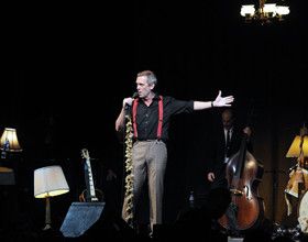hugh-laurie-concert-406
