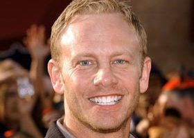 Ian Ziering est un homme marié ! - %%sitename%%