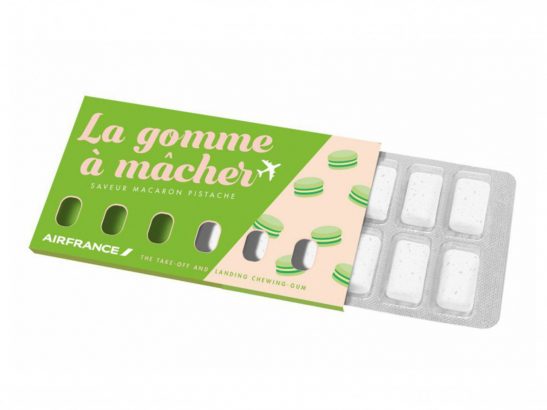 j-teste-les-chewing-gums-macaron-creme-brulee-signes-air-france
