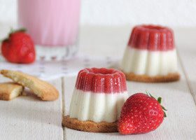 Remix de recette : le lait-fraise façon cannelés - %%sitename%%