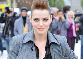 Les 10 filles du moment à suivre de près...