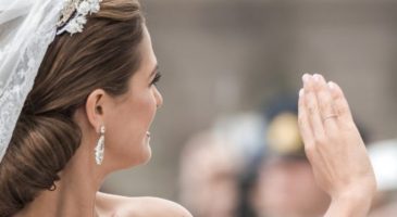 Les robes des mariages royaux à travers le temps - %%sitename%%