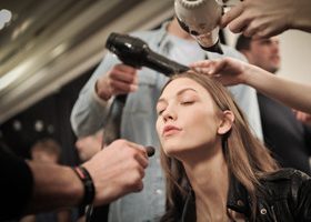 Quoi, un lisseur qui marche sur cheveux mouillés ? - %%sitename%%