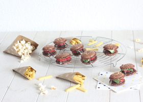 Recette remixée : les macarons burgers - %%sitename%%