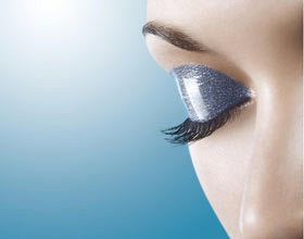 make-up-bleu-marine