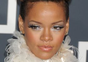 Je veux le make-up de... Rihanna ! - %%sitename%%