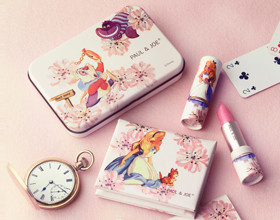 paul-and-joe-beaute-alice-pays-merveilles