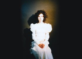"White Chalk" - %%sitename%%
