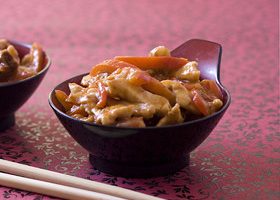 Wok de poulet au paprika