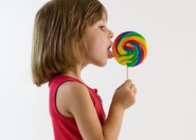 La crise du bonbon à la caisse du supermarché, comment je gère ?