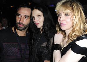 Riccardo Tisci reprend le flambeau chez Dior ! - %%sitename%%