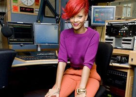 Zoom sur 10 "cyber people" ultra branchés ! rihanna - %%sitename%%