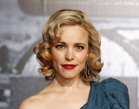 rouge-levres-rachel-mcadams