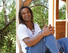 yannick-noah-et-bourgeois-soins-bio