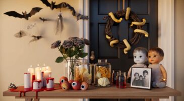 Voici 9 idées de déco d'Halloween pas chères que vos enfants vont adorer, avec des bougies qui saignent et des chauves-souris