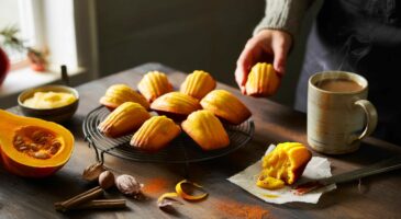 Voici les madeleines potimarron-épicées qui réchauffent novembre 2025, un secret de goûter moelleux que personne n'avoue vraiment