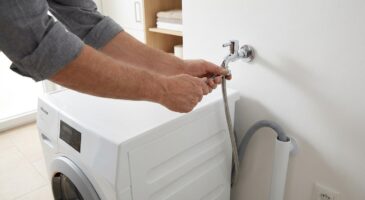 Machine à laver : cette méthode méconnue pour le branchement évite une fuite que tout le monde redoute