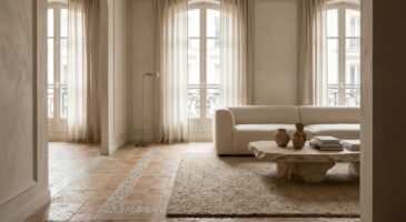 Carrelage imitation bois : ce sol star de 2025 est déjà dépassé, voici les revêtements qui cartonnent en 2026